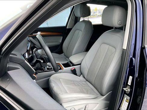 Used 2022 Audi Q5 2.0T Premium image 33