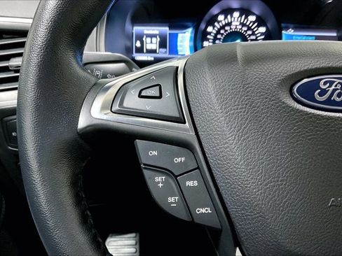 Used 2022 Ford Edge SEL w/ Convenience Package image 18