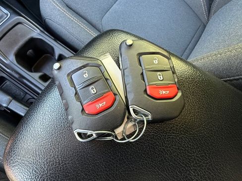 Used 2024 Jeep Wrangler Unlimited AWD/4WD image 27