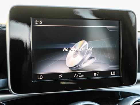 Used 2017 Mercedes-Benz C 63 AMG Sedan image 28