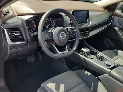 Used 2021 Nissan Rogue S AWD/4WD image 17