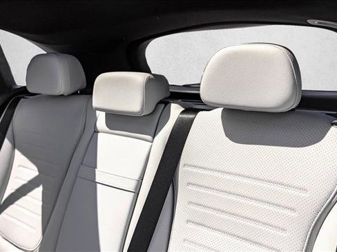 New 2026 Mercedes-Benz GLC 300 4MATIC image 19