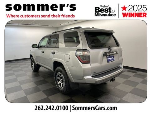 Used 2021 Toyota 4Runner TRD Off-Road image 3