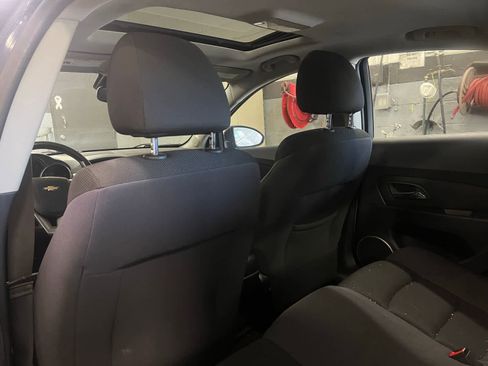 Used 2014 Chevrolet Cruze LT w/ All-Star Edition image 4