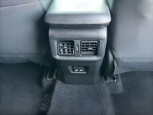 Used 2024 Toyota RAV4 XLE image 29