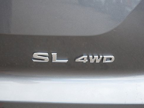 New 2025 Nissan Pathfinder SL image 5