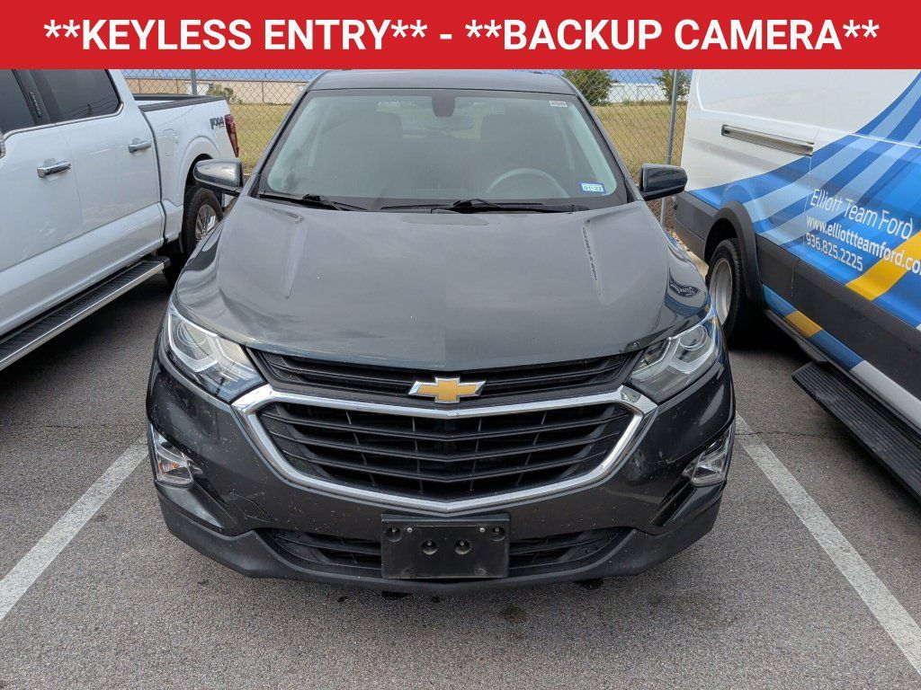 Used 2018 Chevrolet Equinox LT FWD image 2
