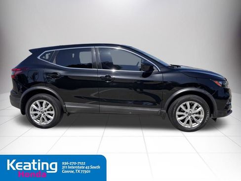 Used 2022 Nissan Rogue Sport S FWD image 5