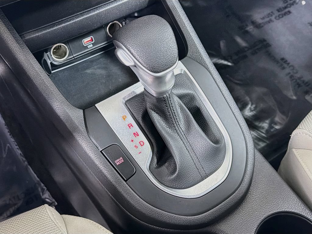 Used 2023 Kia Forte LXS FWD image 17