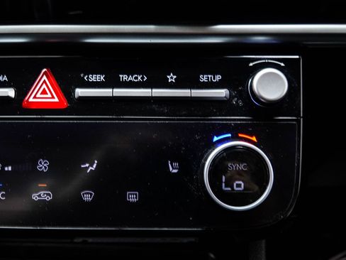 Used 2025 Hyundai Tucson SEL FWD image 29