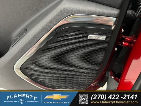 Used 2025 Chevrolet Traverse Z71 w/ Enhanced Driving Package AWD/4WD image 25