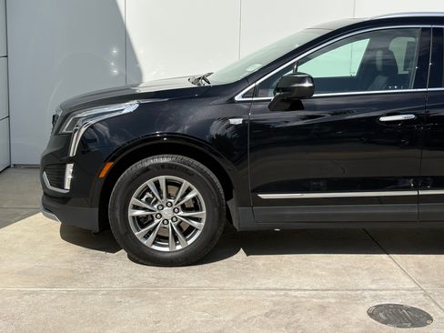 Certified 2023 Cadillac XT5 Premium Luxury AWD/4WD image 5