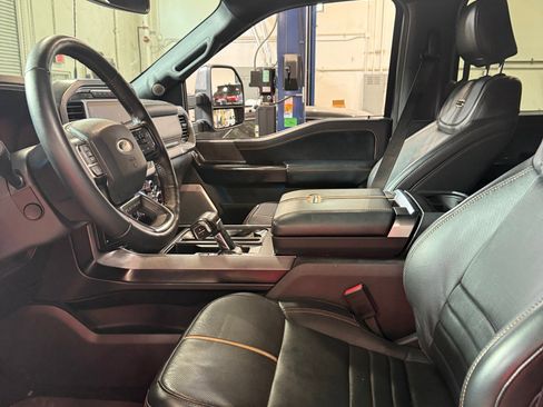 Used 2022 Ford F150 4x4 SuperCrew Hybrid image 7