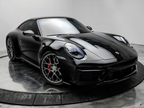 Used 2020 Porsche 911 Carrera 4S image 18