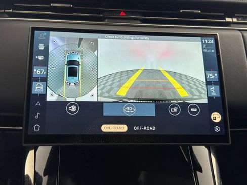 Used 2024 Land Rover Range Rover Sport Dynamic SE image 27