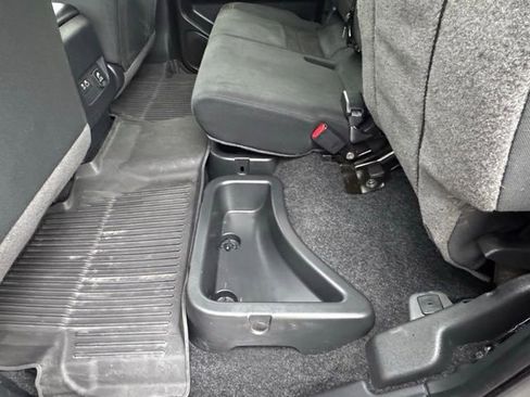 Used 2023 Nissan Frontier PRO-4X w/ Pro Convenience Package image 13