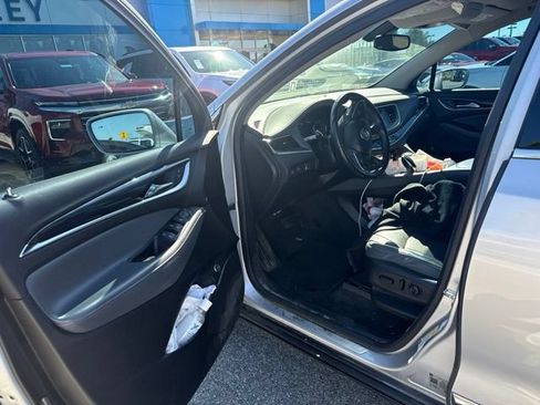 Used 2020 Buick Enclave Essence AWD/4WD image 8