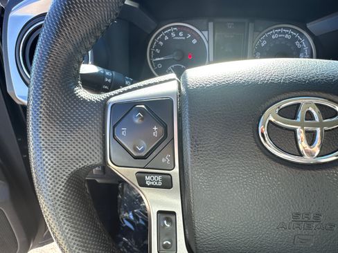 Used 2023 Toyota Tacoma SR5 image 21