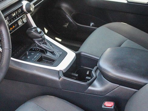 Certified 2025 Toyota RAV4 XLE w/ Convenience Package FWD image 11