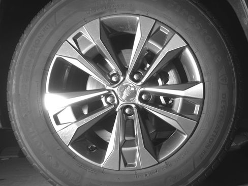 Used 2025 Chevrolet Equinox LT image 13