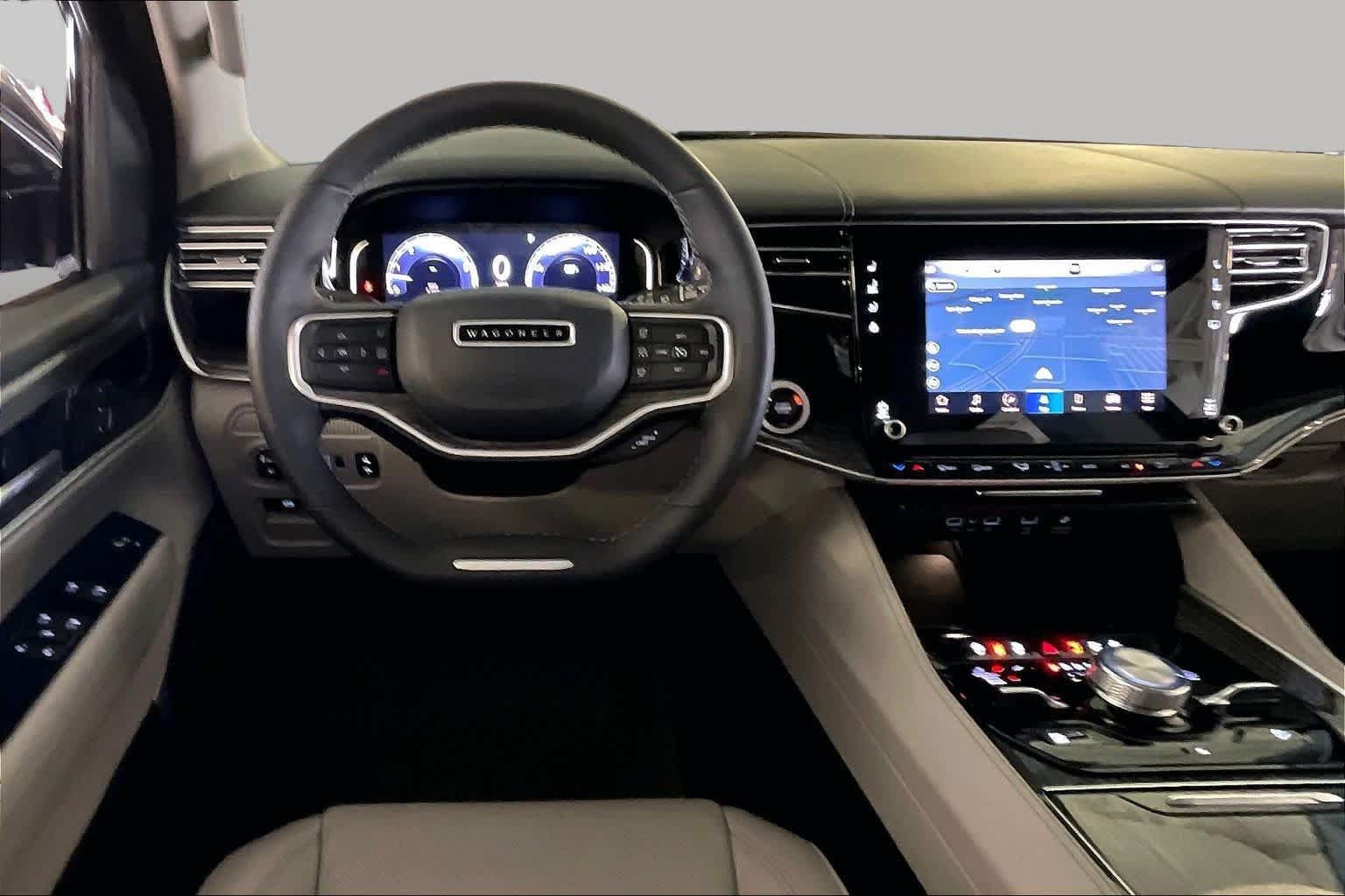 Used 2022 Jeep Wagoneer Series III w/ Rear Seat Video Group 1 AWD/4WD image 5