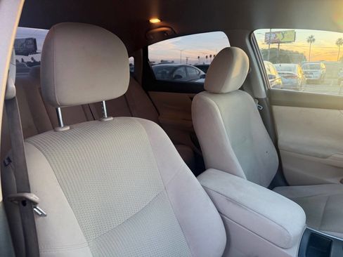 Used 2015 Nissan Altima 2.5 SV image 29