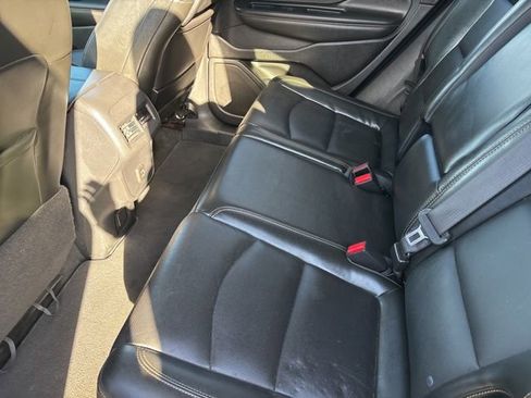 Used 2019 GMC Terrain SLT image 27