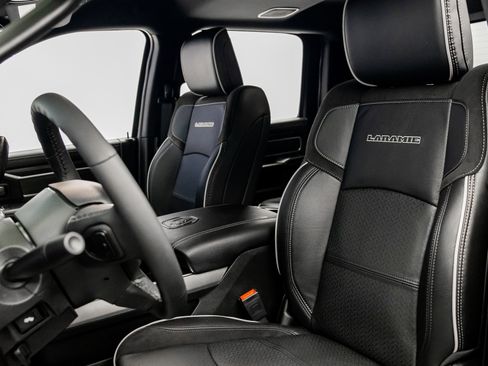 Used 2025 RAM 2500 Laramie image 31