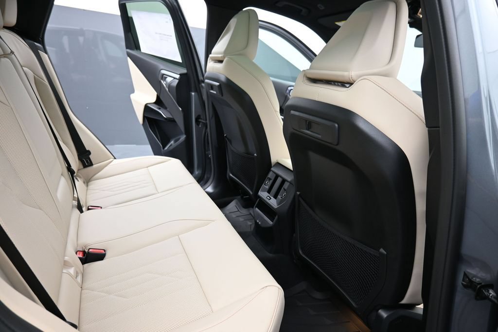 New 2026 BMW X3 xDrive30i w/ Premium Package AWD/4WD image 18