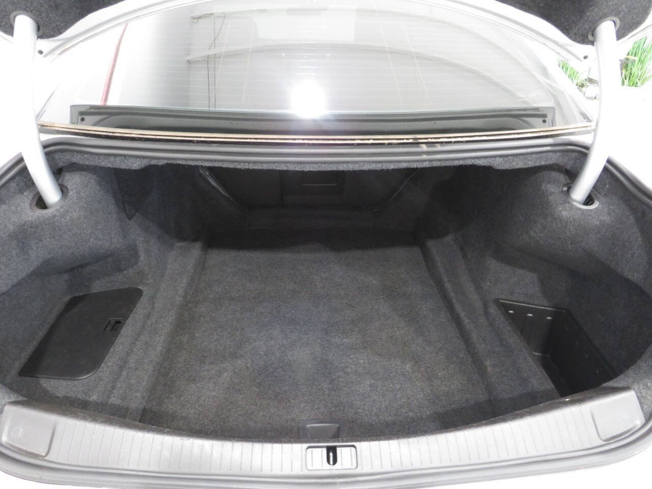 Used 2019 Cadillac CTS Luxury RWD image 14