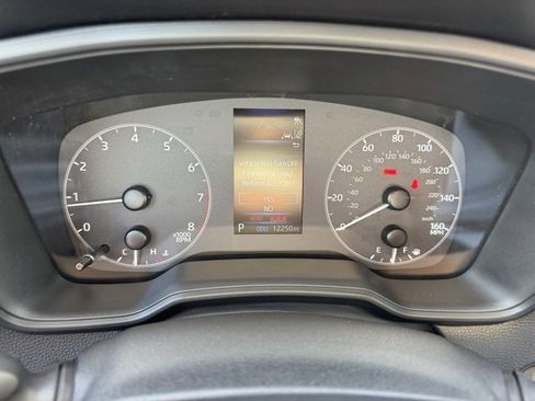 Certified 2024 Toyota Corolla Cross LE image 21