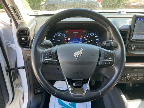 Used 2023 Ford Bronco Sport Outer Banks w/ Tech Package AWD/4WD image 15