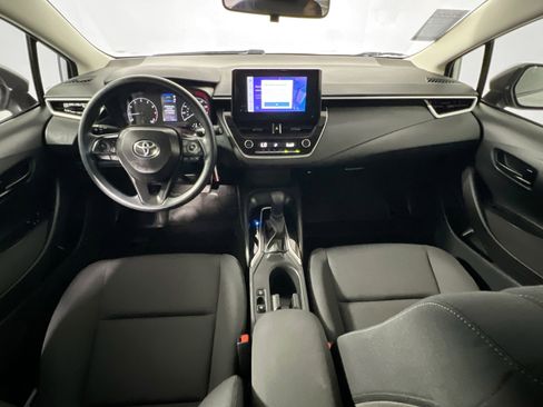 Used 2024 Toyota Corolla LE image 28