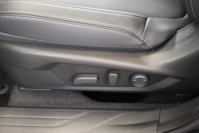 New 2026 Subaru Outback Limited AWD/4WD image 12