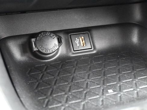 Used 2023 Toyota RAV4 XLE image 25