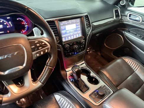 Used 2017 Jeep Grand Cherokee SRT AWD/4WD image 17