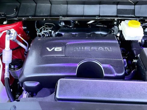 Used 2022 Nissan Pathfinder SL image 12