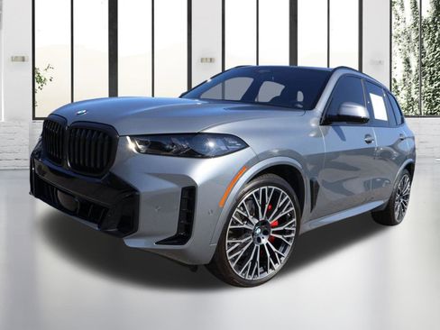 Used 2025 BMW X5 xDrive40i w/ M Sport Package AWD/4WD image 1