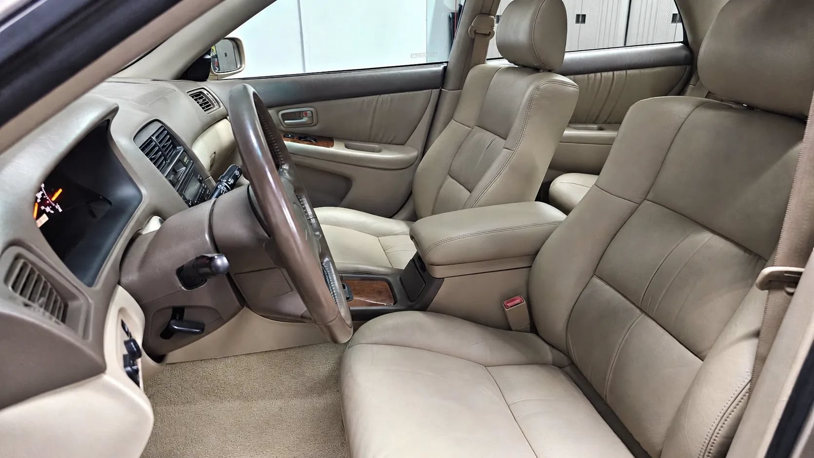 Used 1999 Lexus ES 330 FWD image 9
