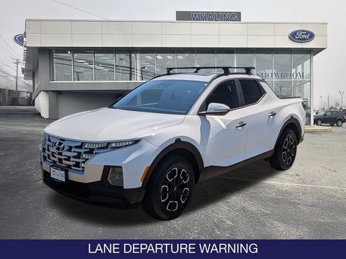 Used 2024 Hyundai Santa Cruz SEL w/ Activity Package AWD/4WD image 3