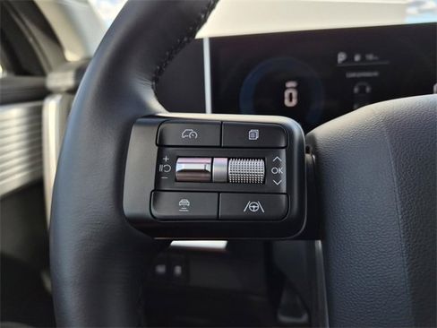 Used 2025 Hyundai Santa Fe SEL image 29