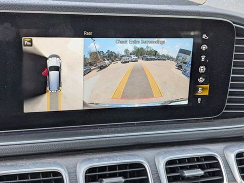 Used 2021 Mercedes-Benz GLS 450 4MATIC image 27