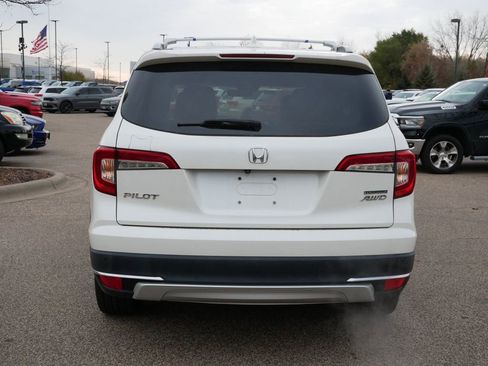 Used 2019 Honda Pilot Touring image 4