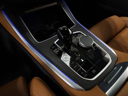 Used 2023 BMW X5 xDrive40i w/ Parking Assistance Package image 36