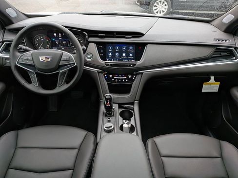 New 2026 Cadillac XT5 Premium Luxury w/ Driver Assist Package image 18