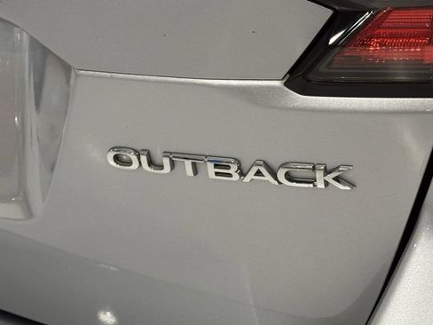Used 2021 Subaru Outback 2.5i image 41