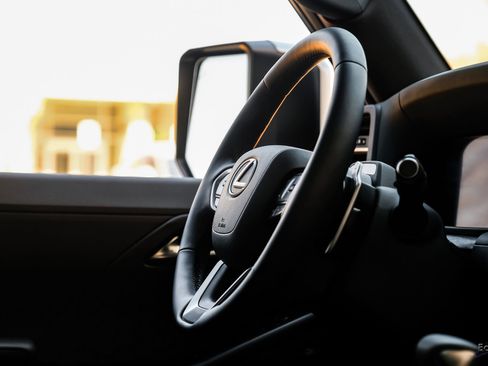 Used 2025 Lexus GX 550 w/ Accessory Package (2T) image 48