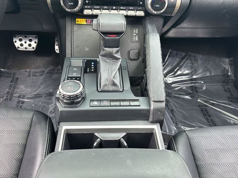 Used 2024 Toyota Tacoma TRD Sport w/ TRD Sport Premium Package AWD/4WD image 31