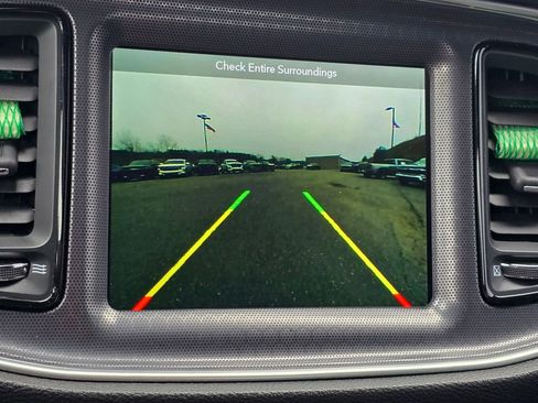 Used 2017 Dodge Challenger R/T Scat Pack w/ Leather Interior Group image 9