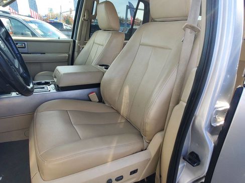 Used 2017 Ford Expedition EL Limited image 10